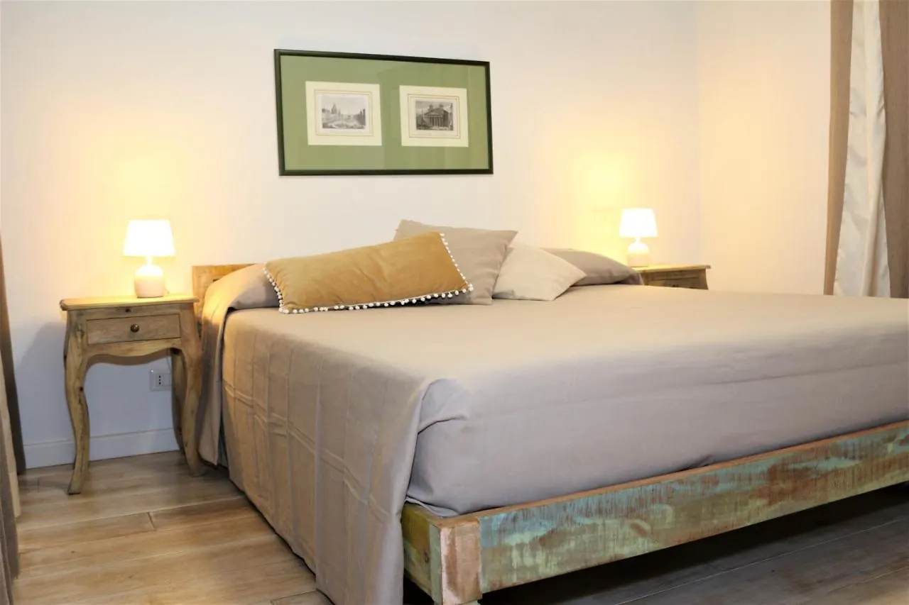 Domus Paganica Charming Apartment Rome