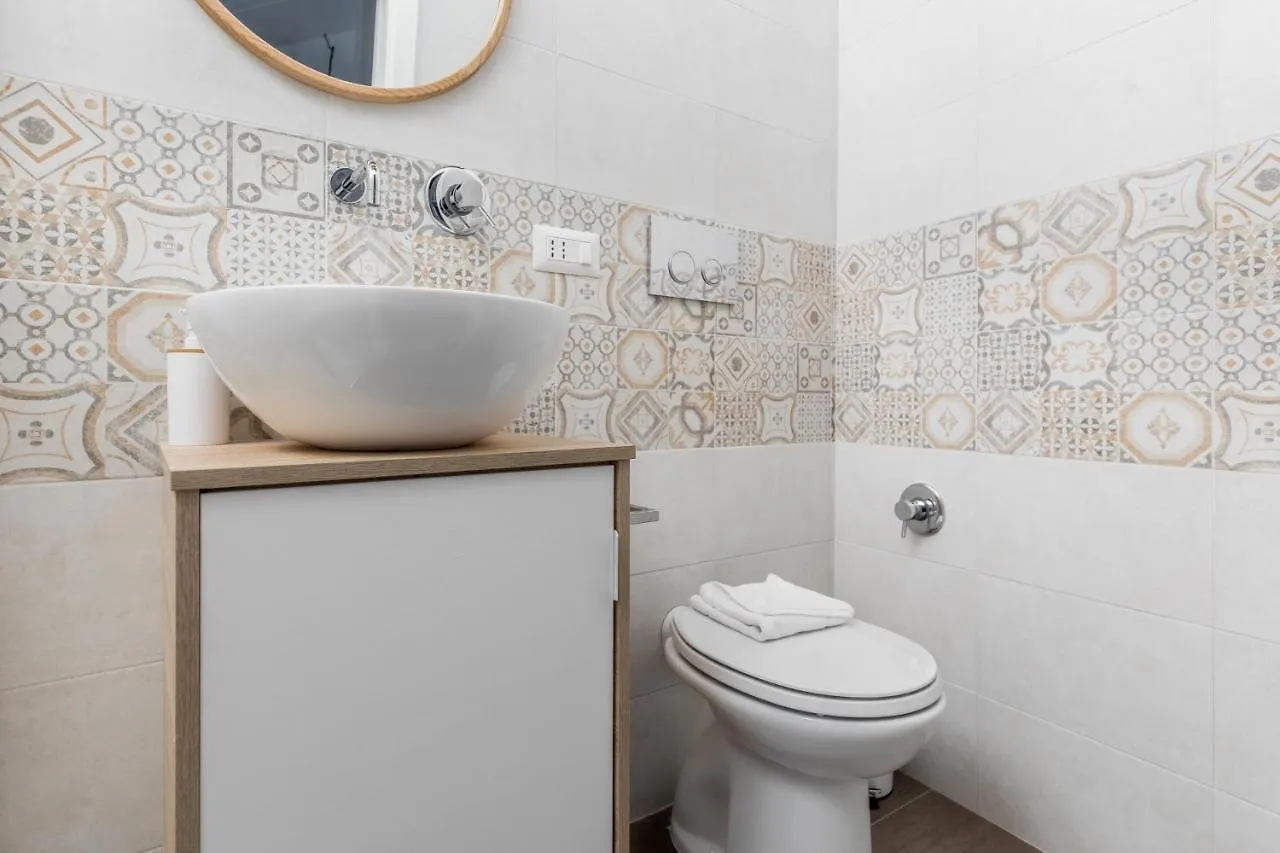 Domus Paganica Charming Apartment Rome
